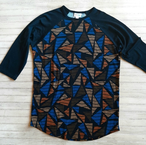 LuLaRoe Randy Tee - Picture 4 of 5